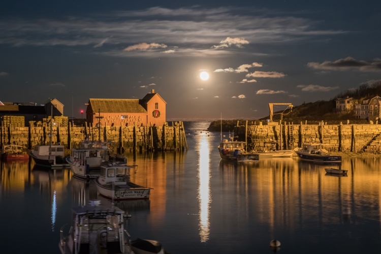 Supermoon over Motif #1, Rockport, MA